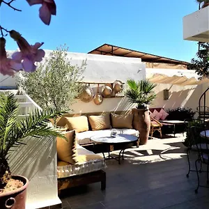 Safina Guest house