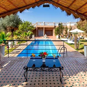 Ayche Guest house