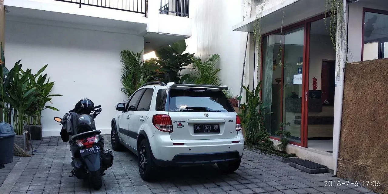 D'Pande Kuta Hotel Kuta  Guest house Kuta (Bali)