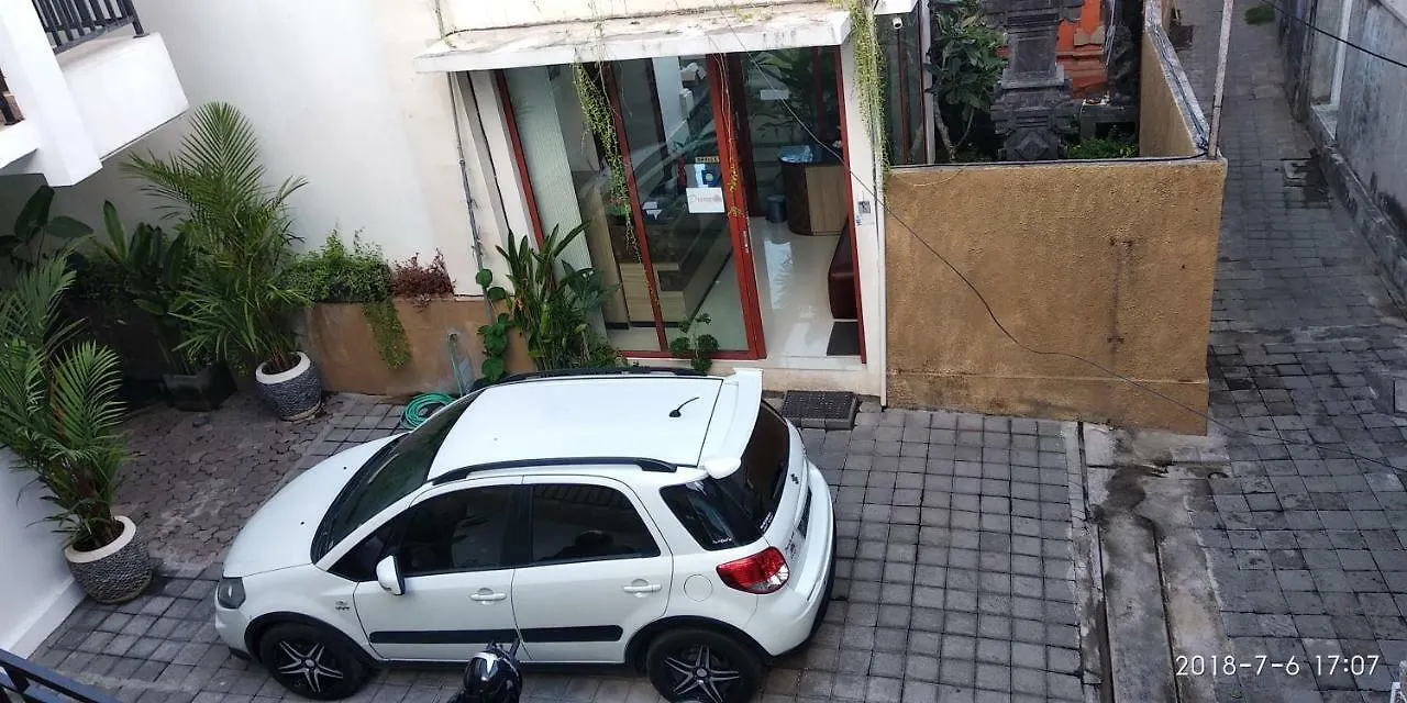 D'Pande Kuta Hotel Kuta